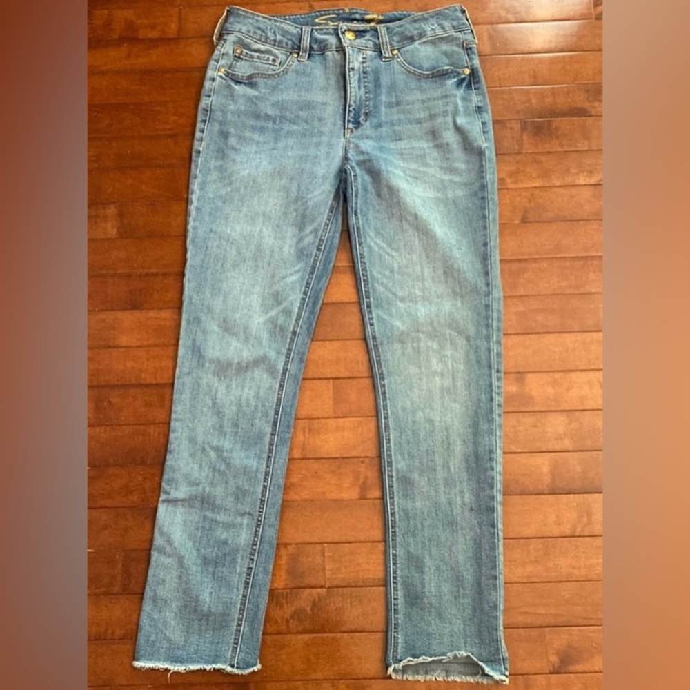 Seven7 Weekend Slim Fit Light Wash Denim Blue Jeans Size 6